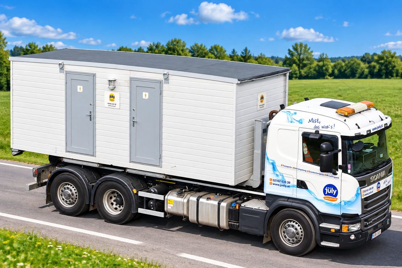 VIP WC-Container bei der Anlieferung